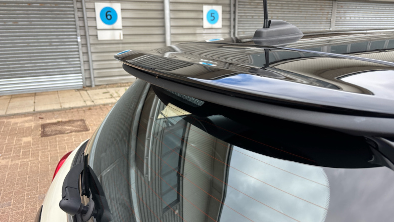 MINI Hatchback 2.0 Cooper S Exclusive 3dr Auto Petrol Hatchback